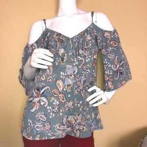 NAÏF Off the shoulder Paisley blouse